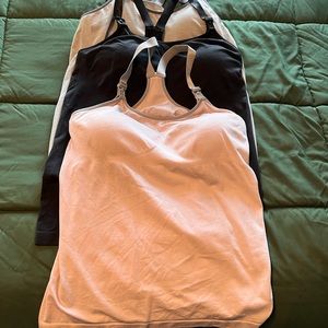 5 pumping / breastfeeding tanks